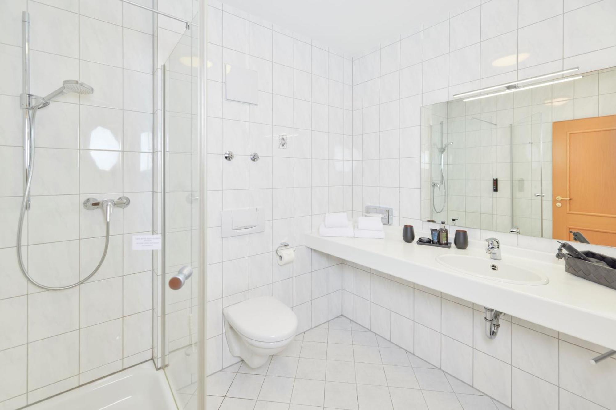 Hotel Wuerttemberger Hof Öhringen Dış mekan fotoğraf