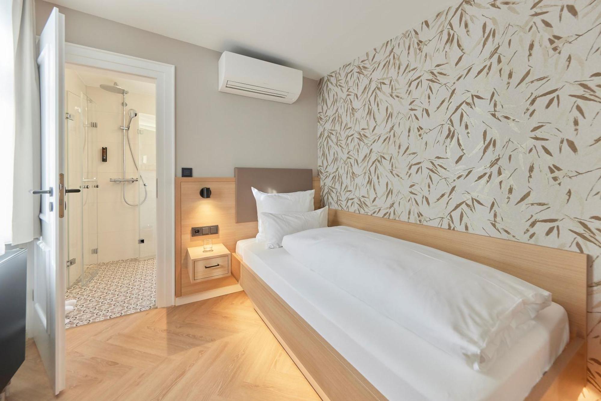 Hotel Wuerttemberger Hof Öhringen Dış mekan fotoğraf