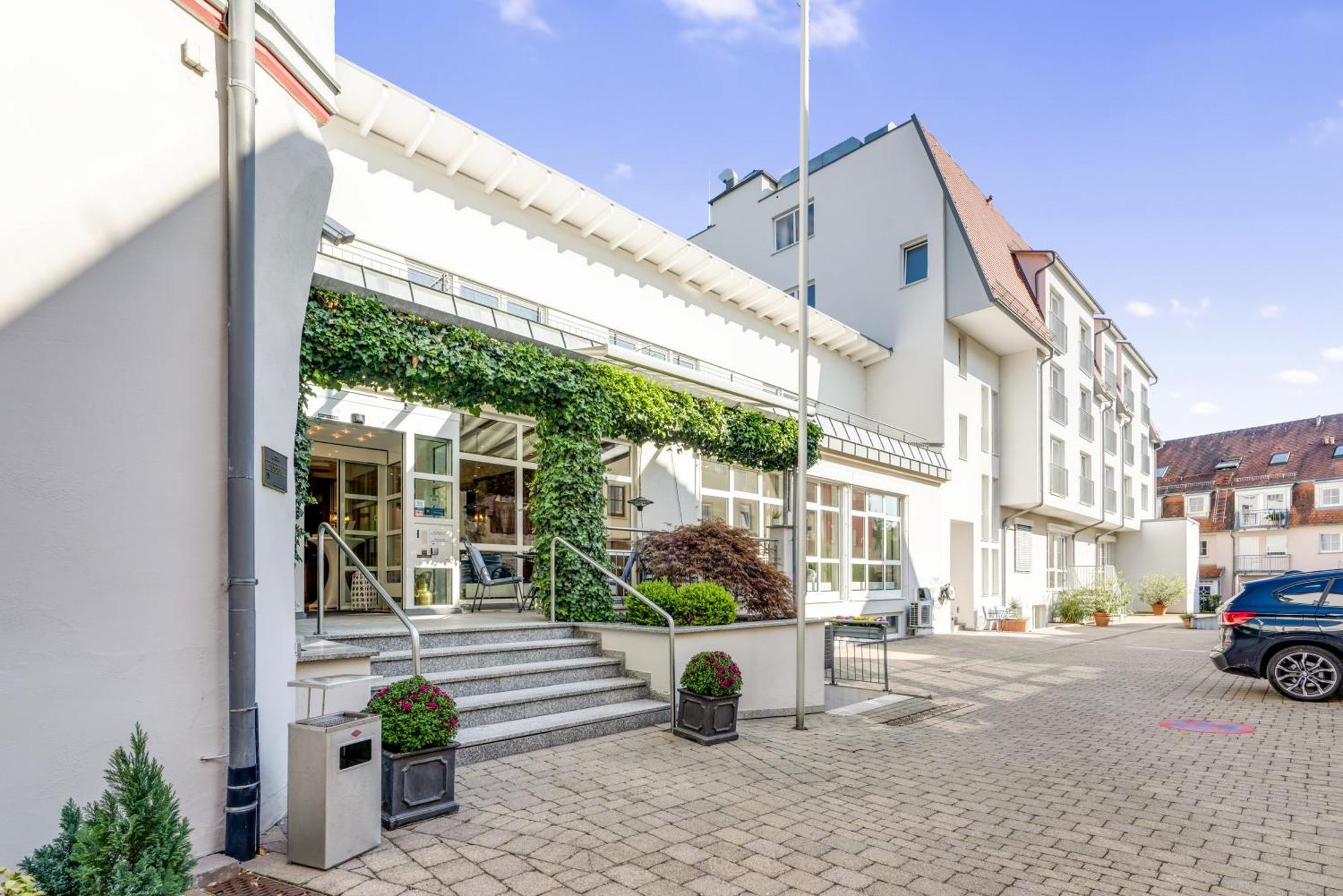Hotel Wuerttemberger Hof Öhringen Dış mekan fotoğraf