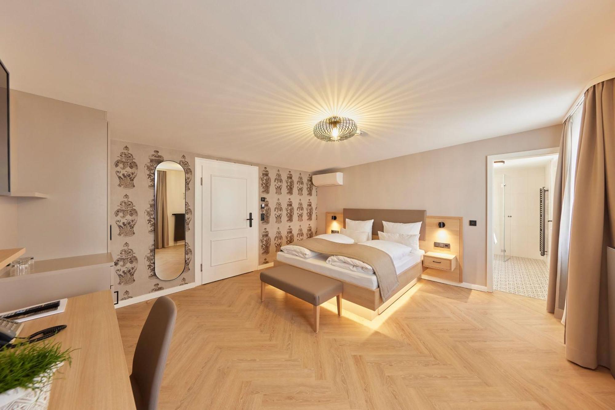 Hotel Wuerttemberger Hof Öhringen Dış mekan fotoğraf